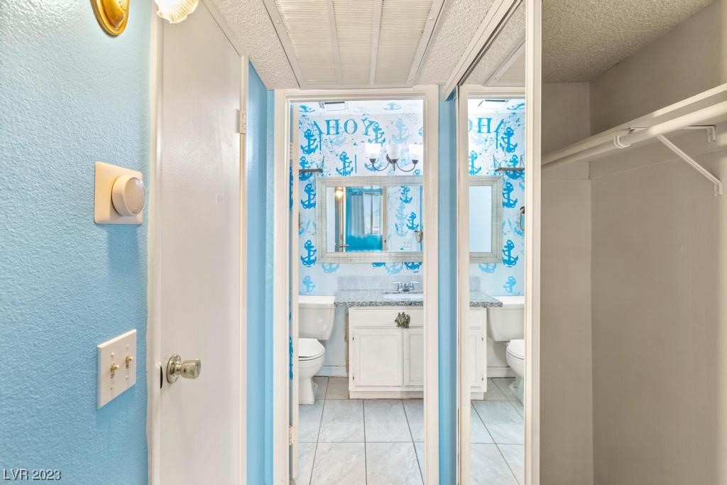 1381 E University Avenue Unit: 307