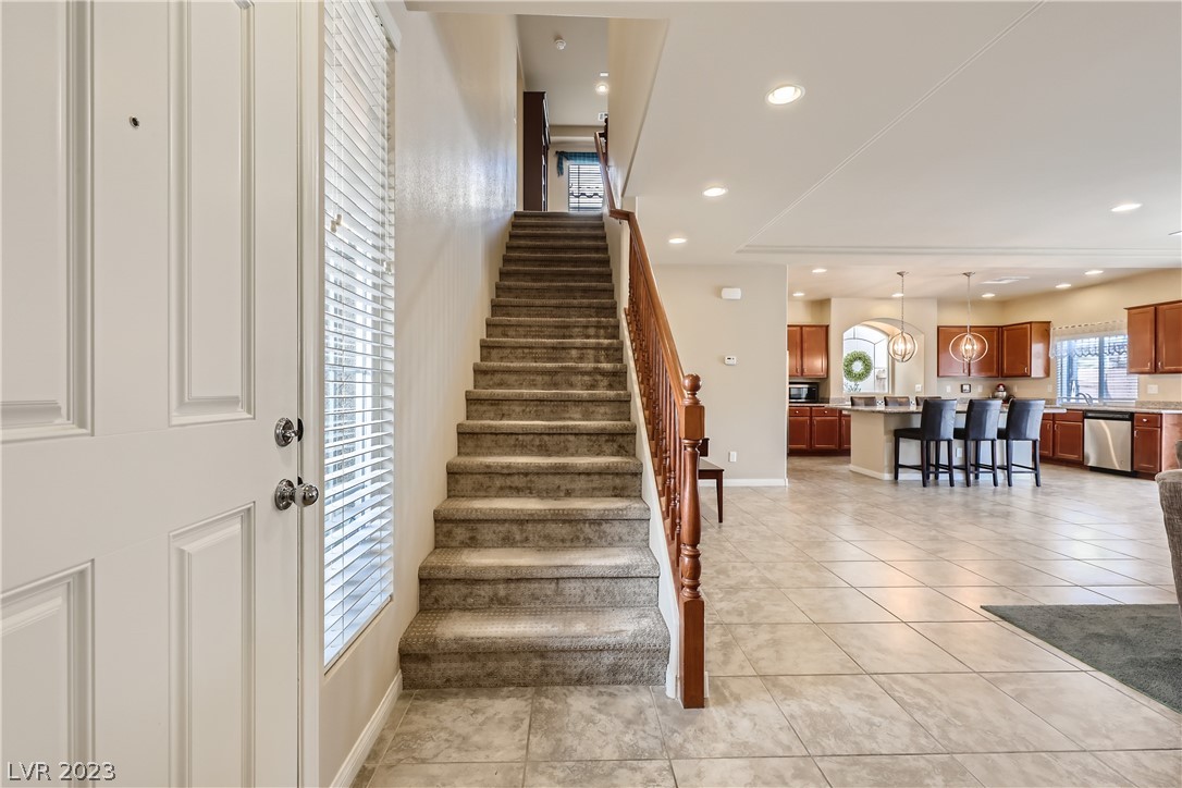 8134 Hunter Hill Court