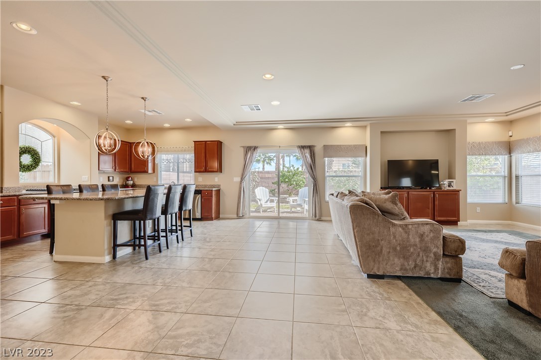 8134 Hunter Hill Court
