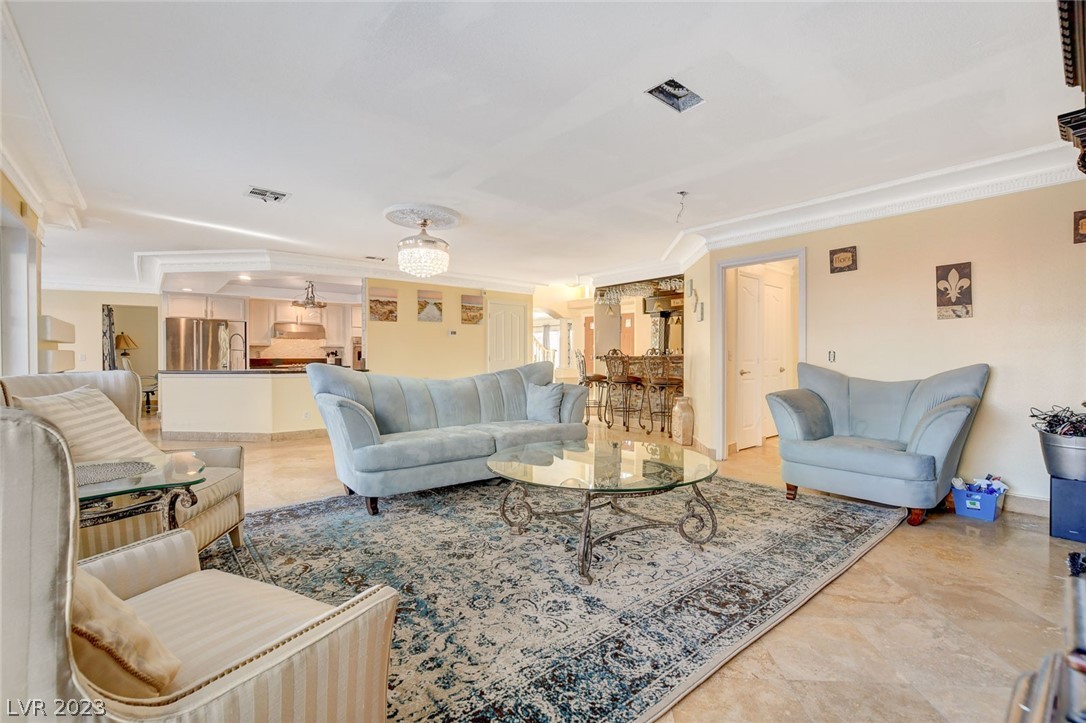 8926 Fort Crestwood Drive
