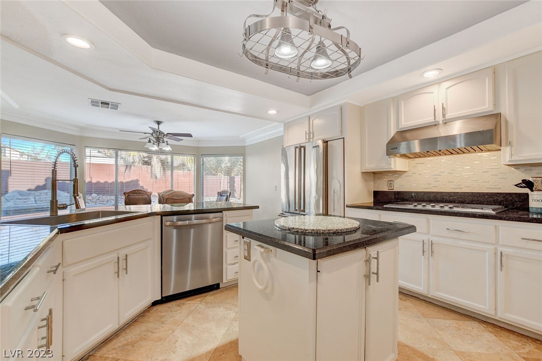 8926 Fort Crestwood Drive