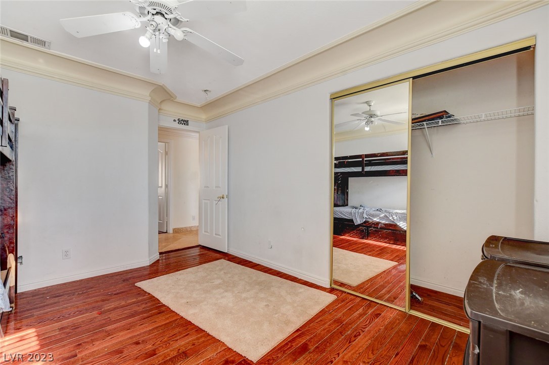 8926 Fort Crestwood Drive