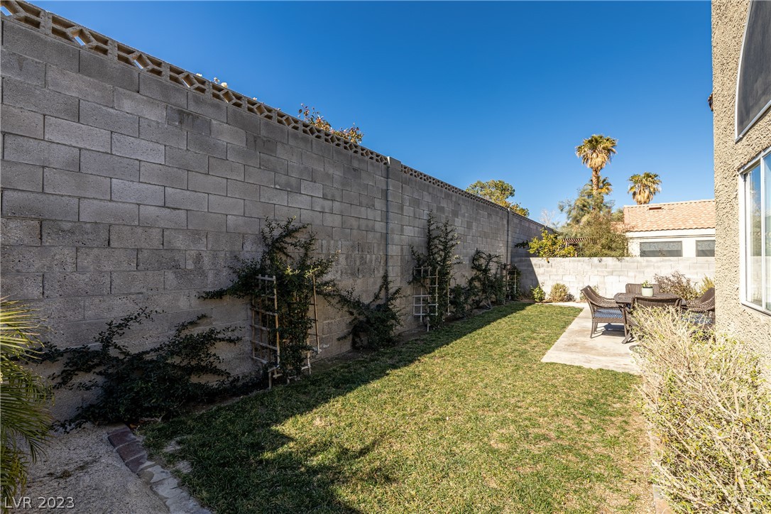 1605 Palmales Court