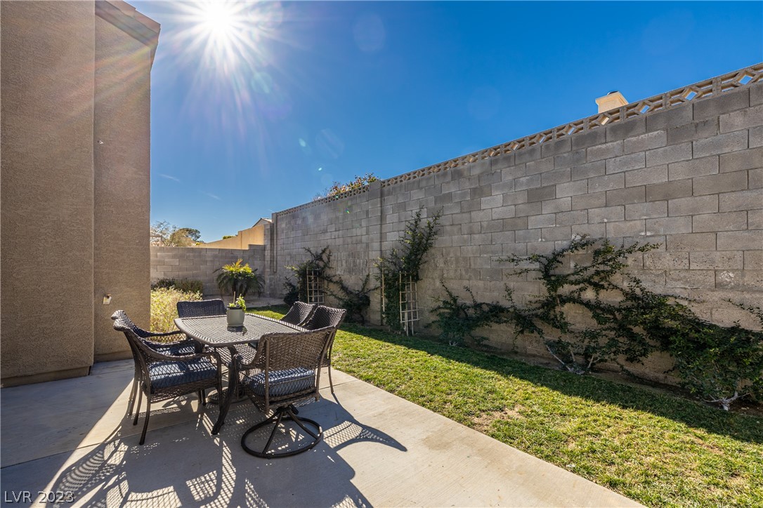 1605 Palmales Court
