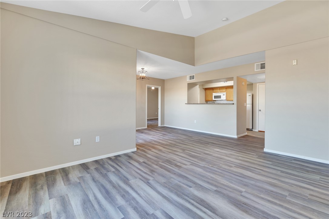 7255 W Sunset Road Unit: 2031
