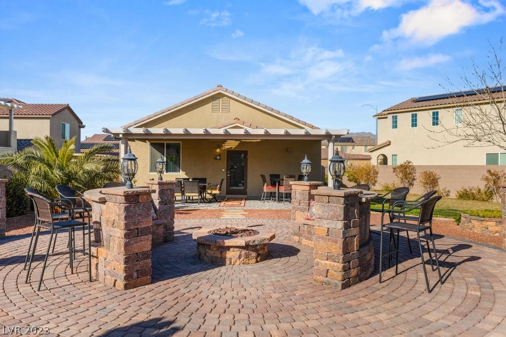 6232 Amber Sunrise Street