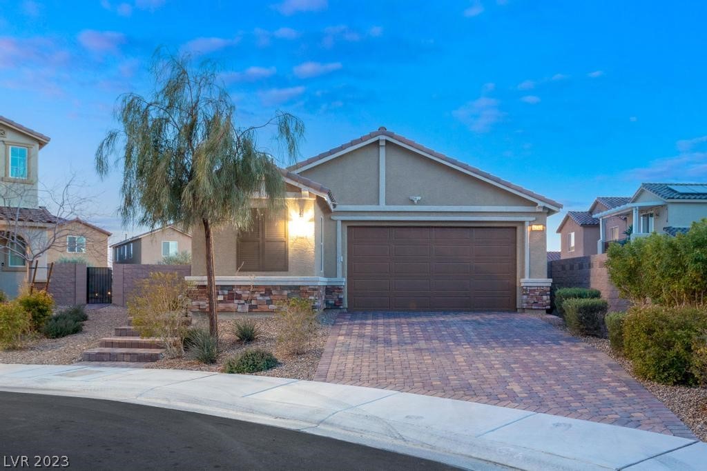 6232 Amber Sunrise Street