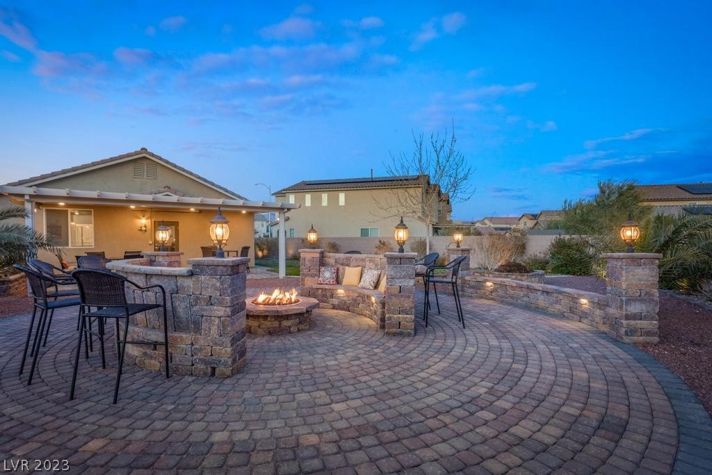 6232 Amber Sunrise Street