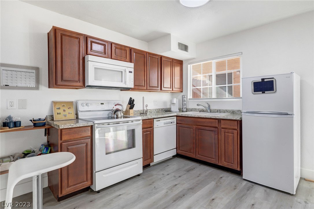 5128 Garden Lane Unit: D
