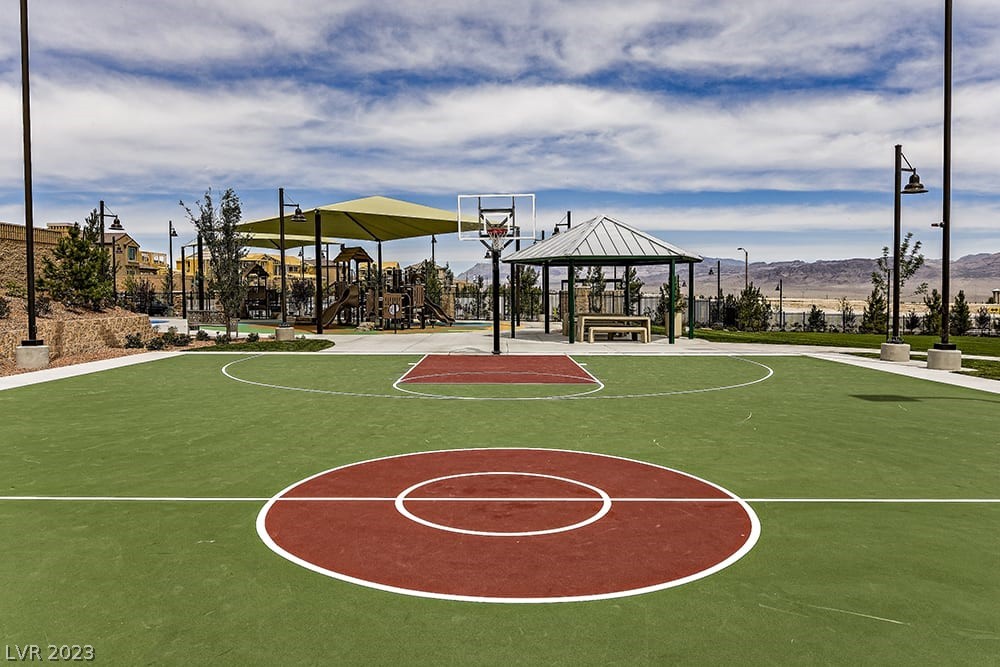 10172 Sequoia Glen Avenue