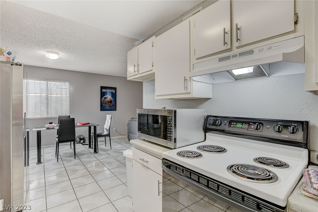 2915 Cedar Avenue Unit: 2C