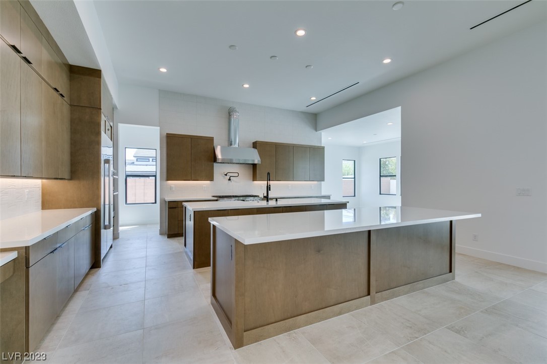 5745 El Royale Court