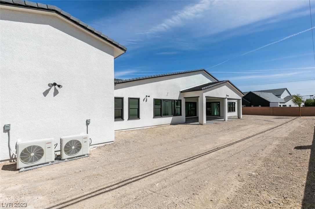 5745 El Royale Court