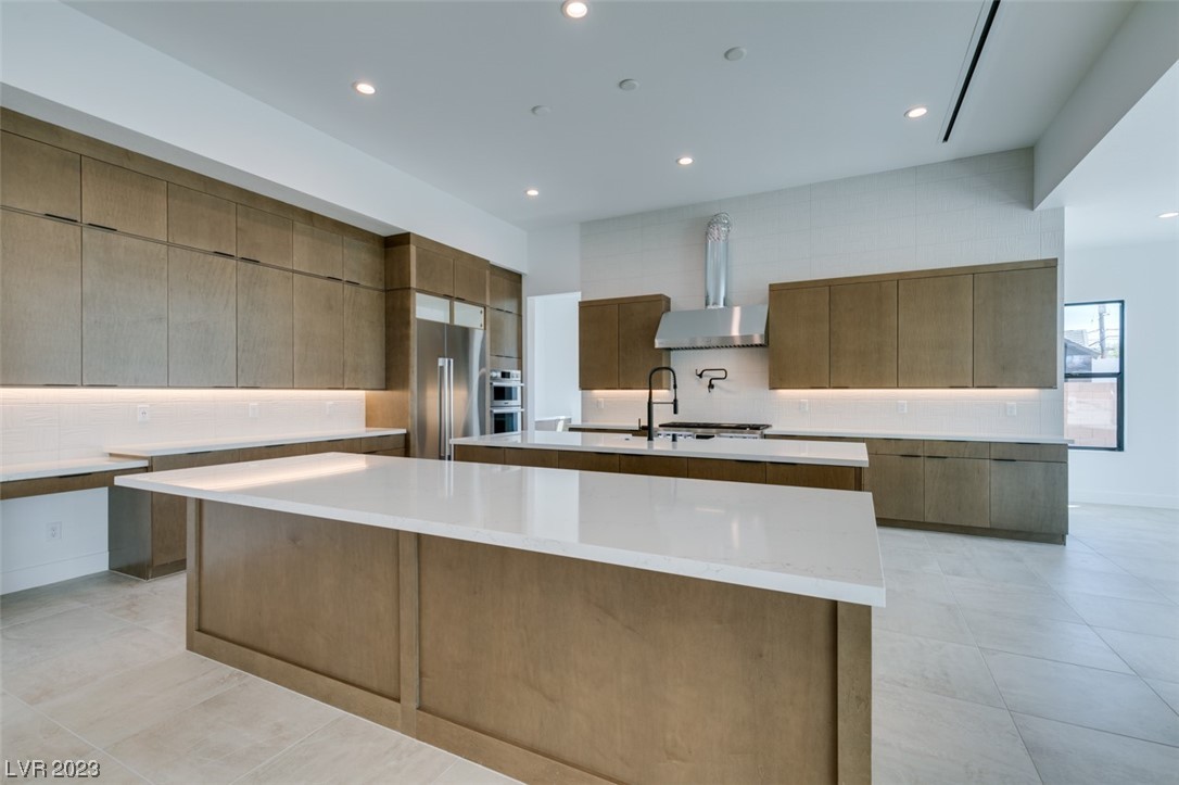 5745 El Royale Court