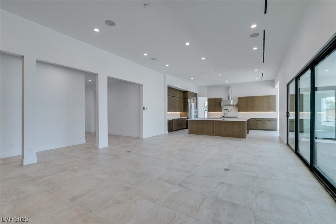 5745 El Royale Court