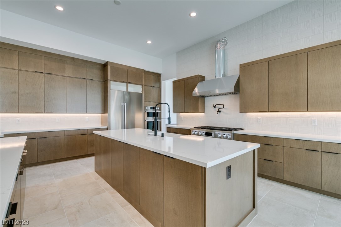 5745 El Royale Court