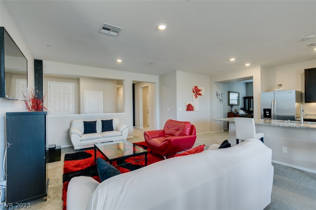 988 Soaring Moon Drive