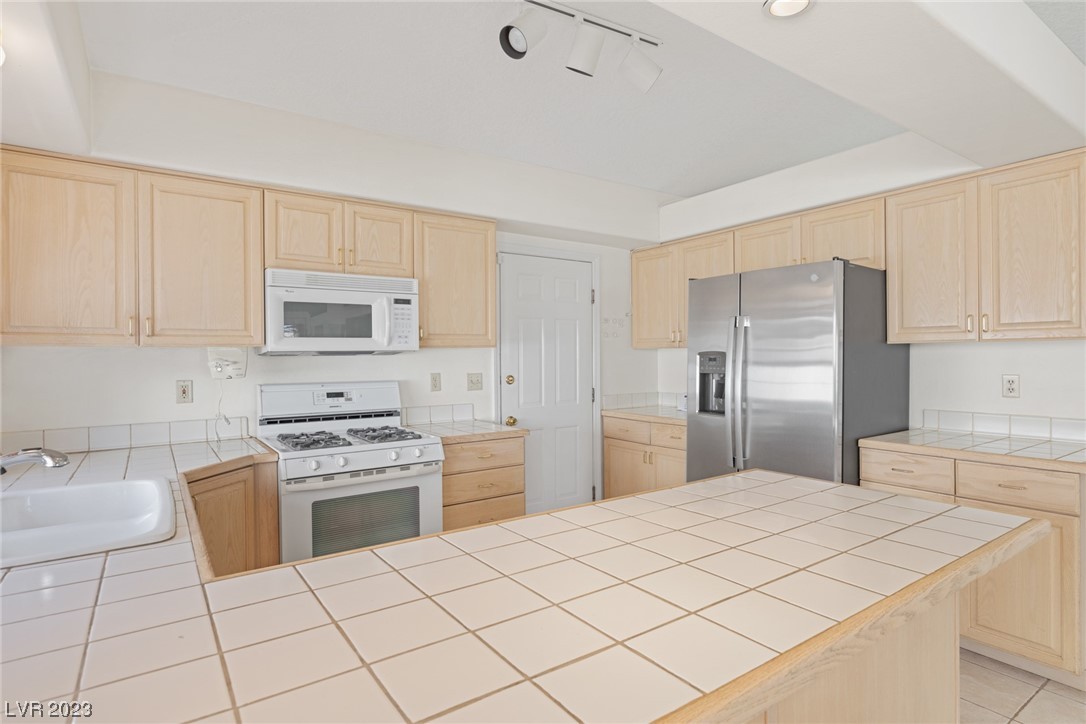 7636 Desert Delta Drive