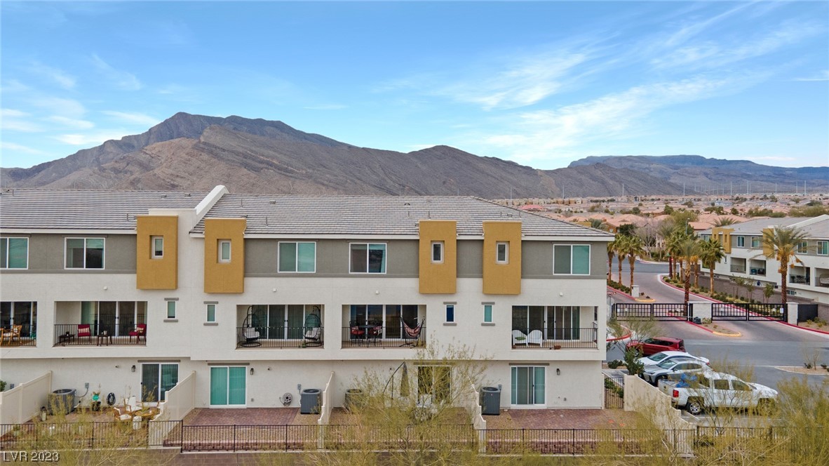 3800 Enchanted Sky Street