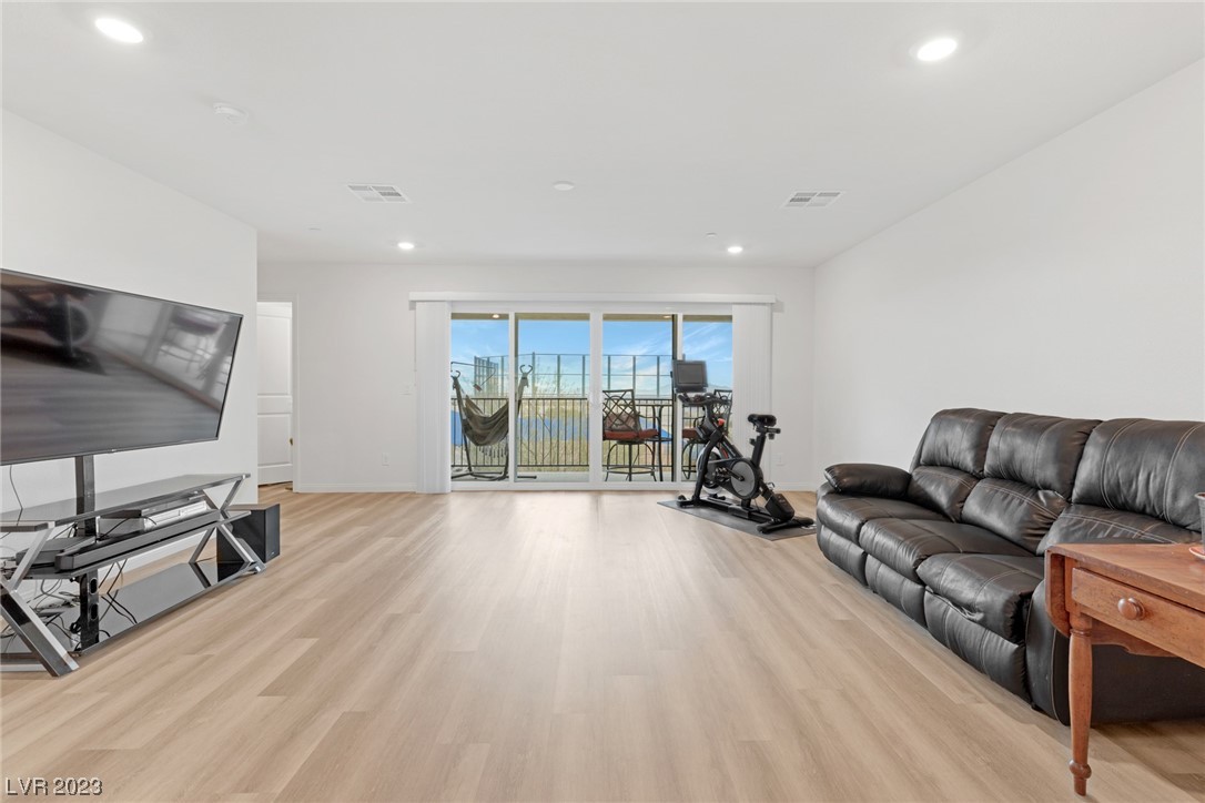 3800 Enchanted Sky Street