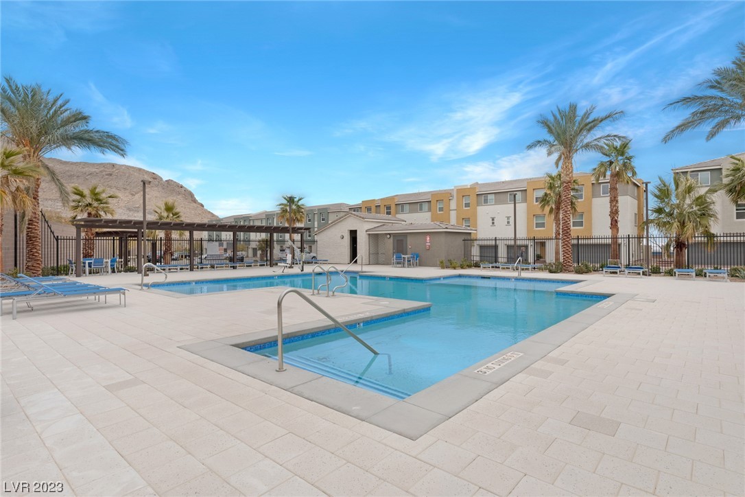 3800 Enchanted Sky Street