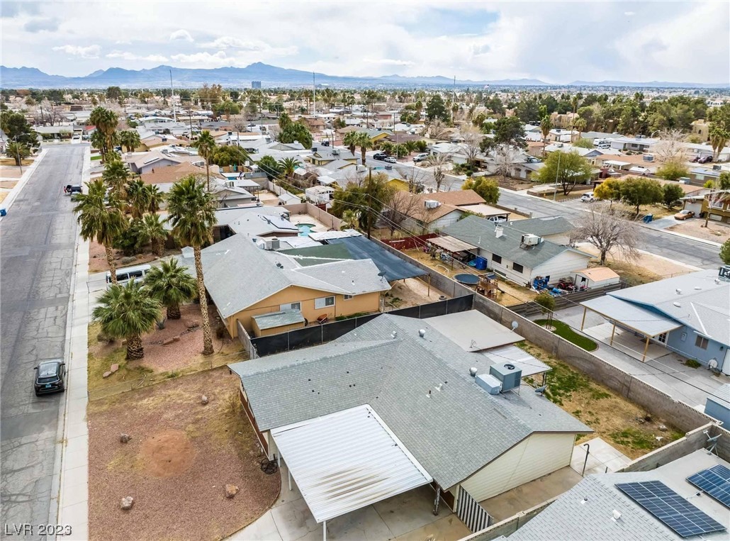 2205 Citroen Street