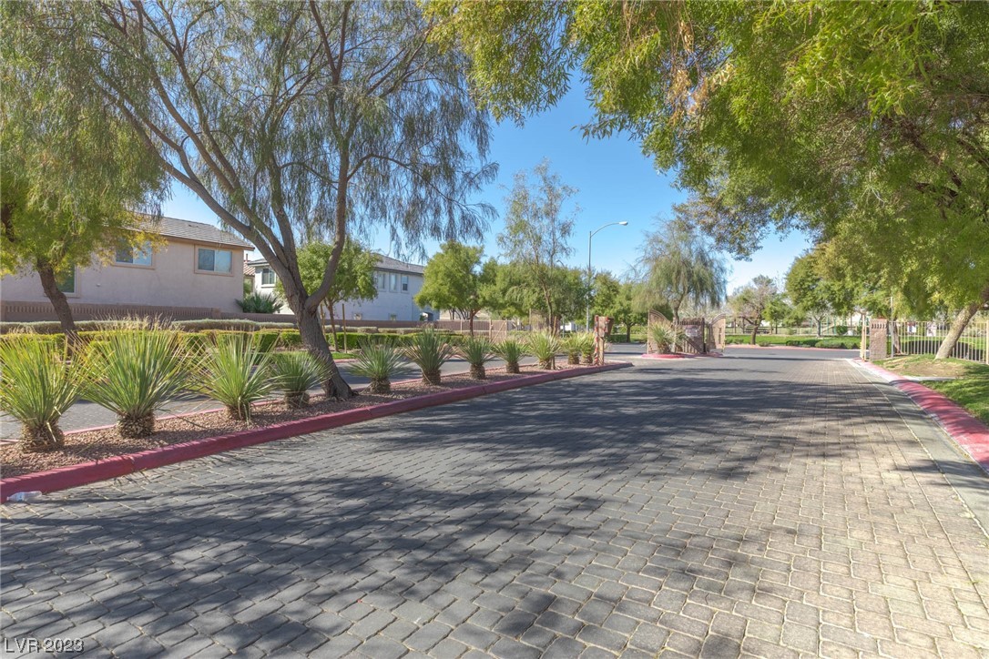 1143 Sunny Acres Avenue