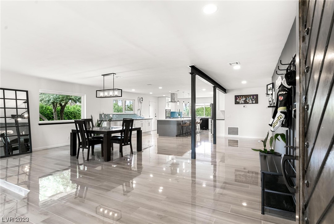 2562 Casey Drive