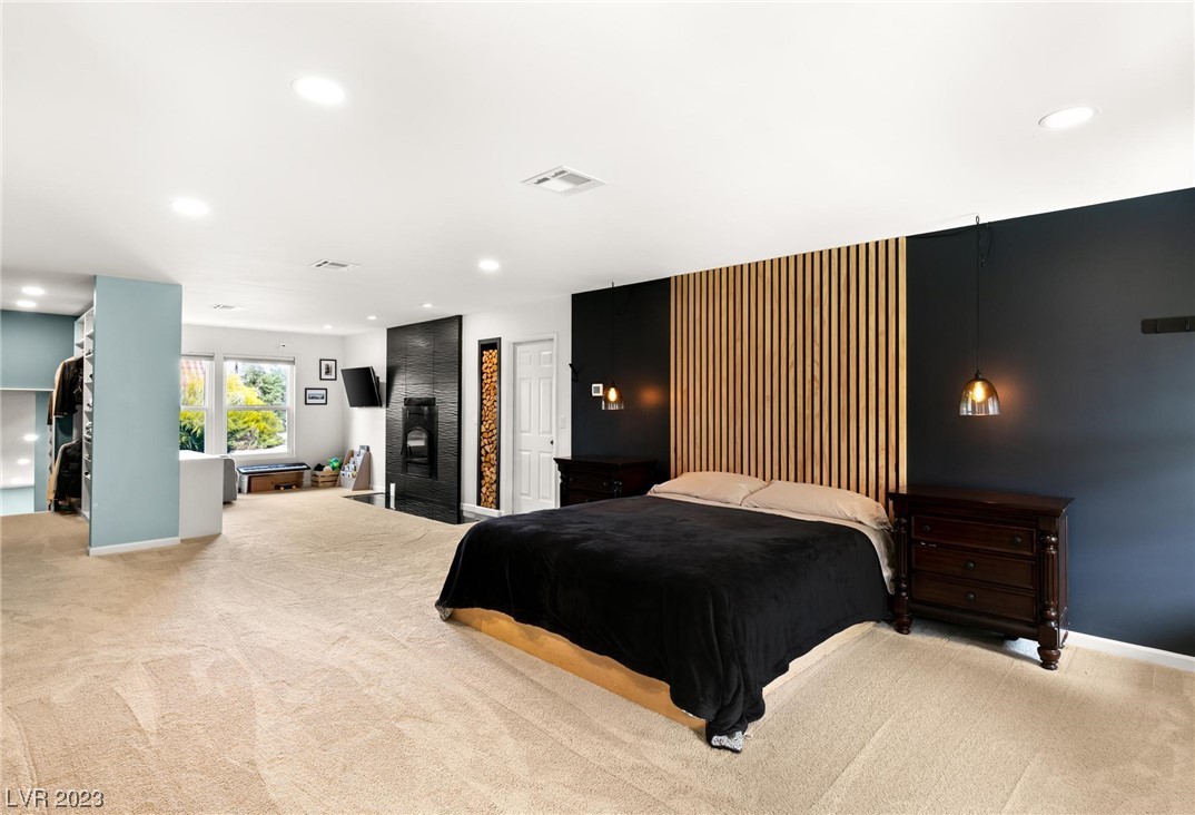 2562 Casey Drive