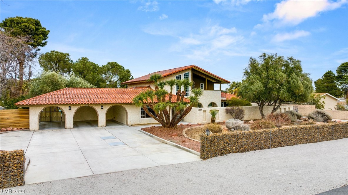 2562 Casey Drive