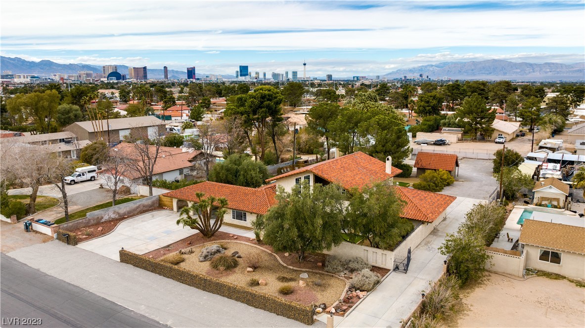 2562 Casey Drive