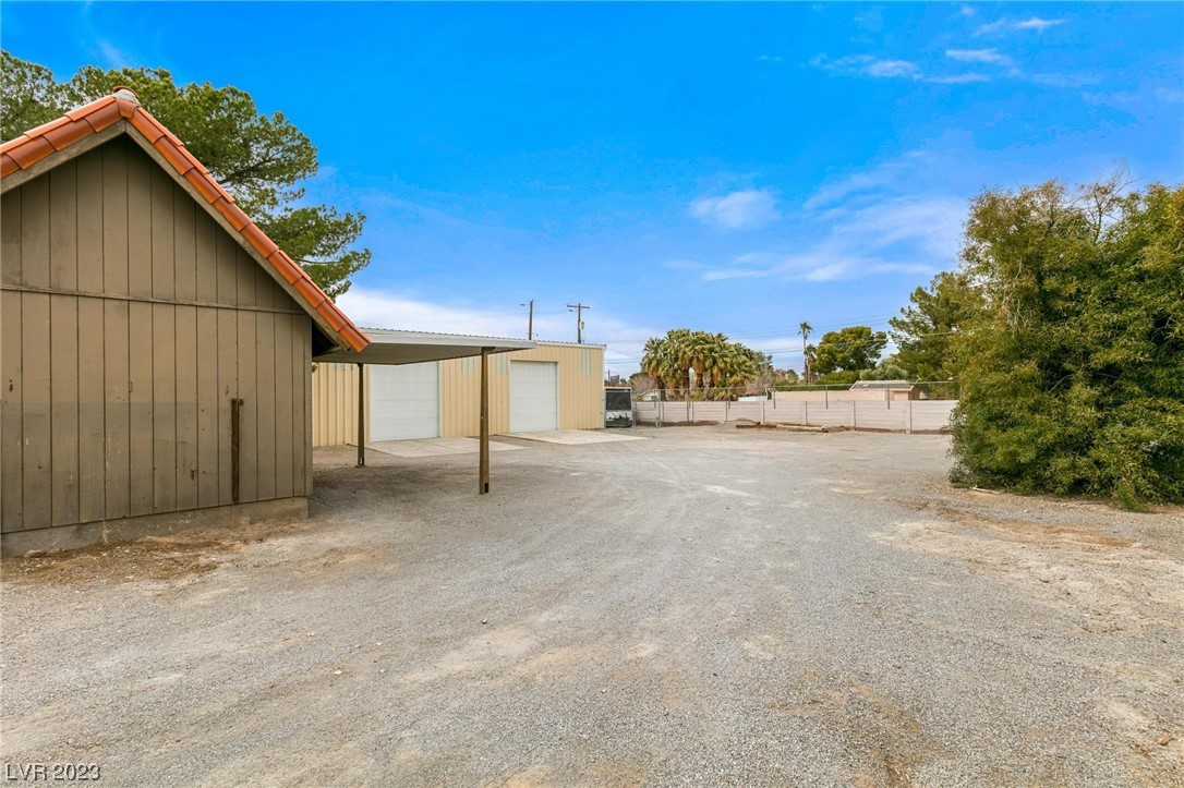 2562 Casey Drive
