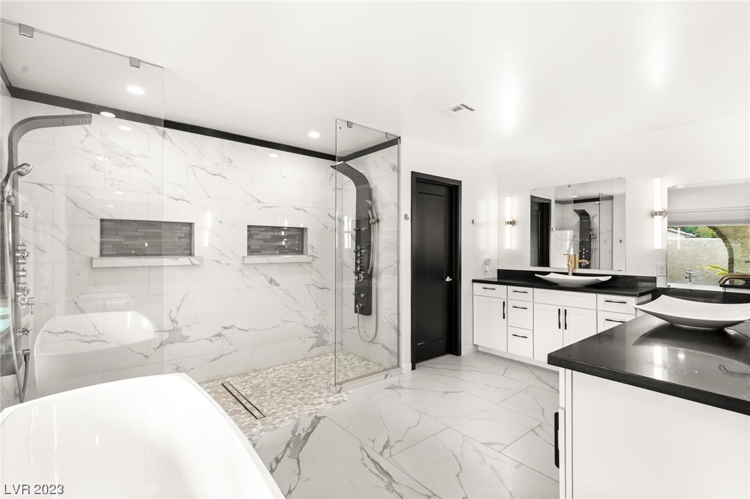2562 Casey Drive