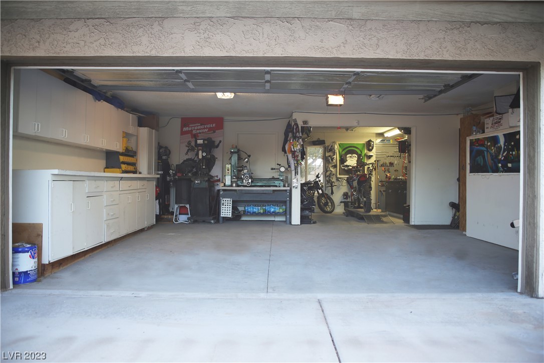 2562 Casey Drive