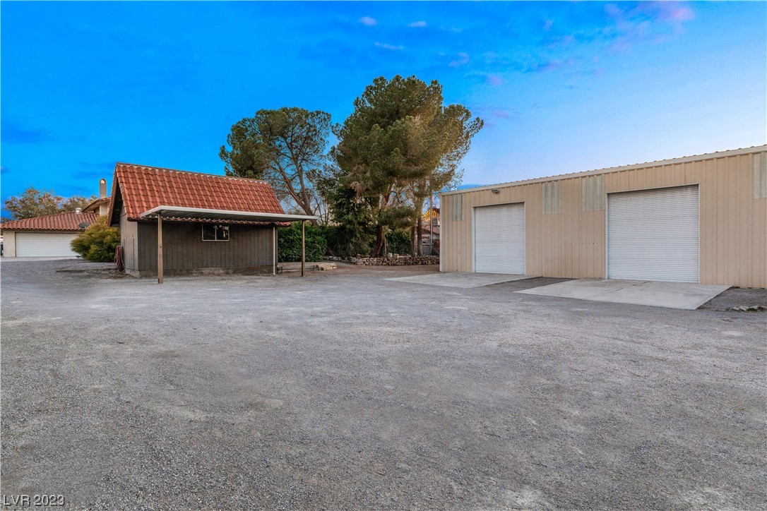 2562 Casey Drive