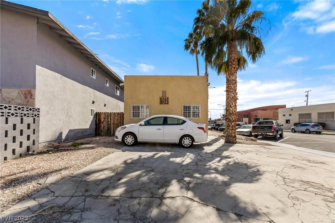 331 S 9th Street