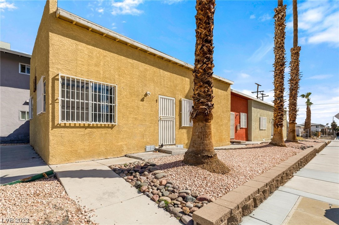 331 S 9th Street