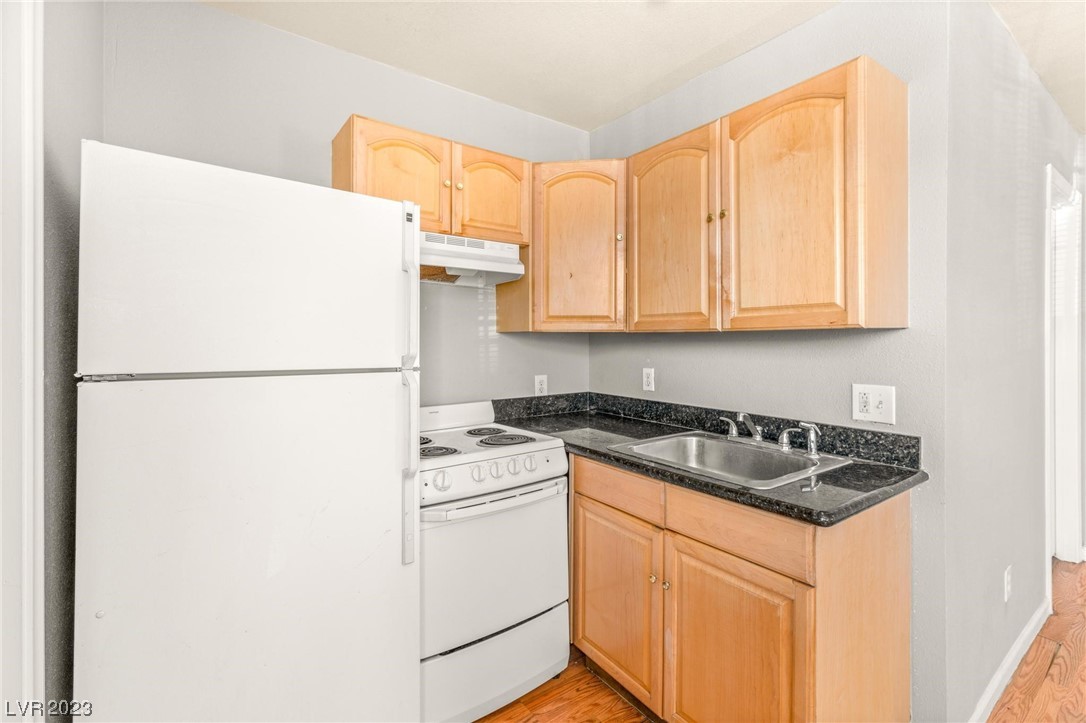 331 S 9th Street