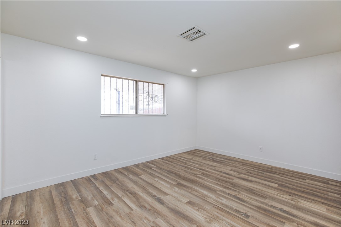 916 N 24th Street