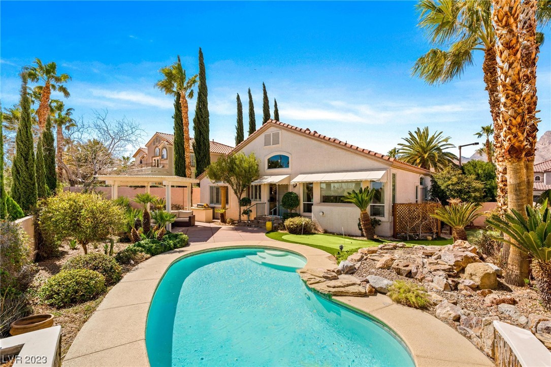 2220 Grier Woods Court