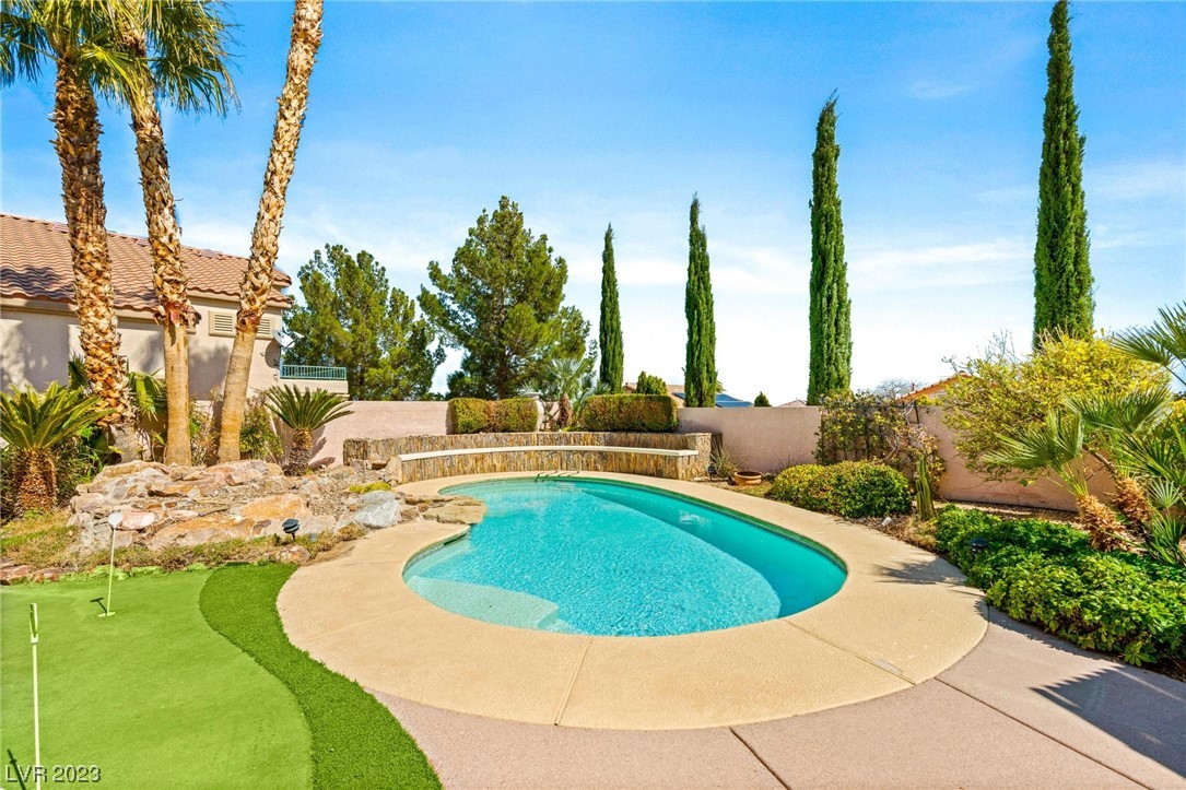 2220 Grier Woods Court