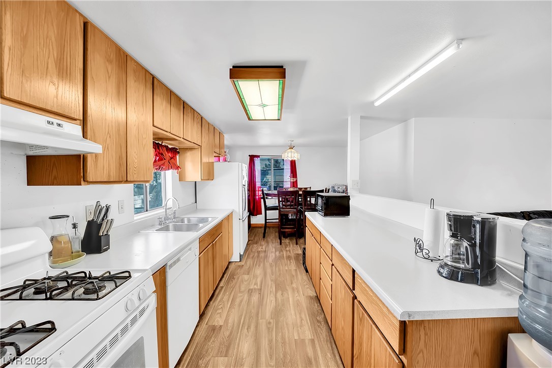 2884 Lassen Court