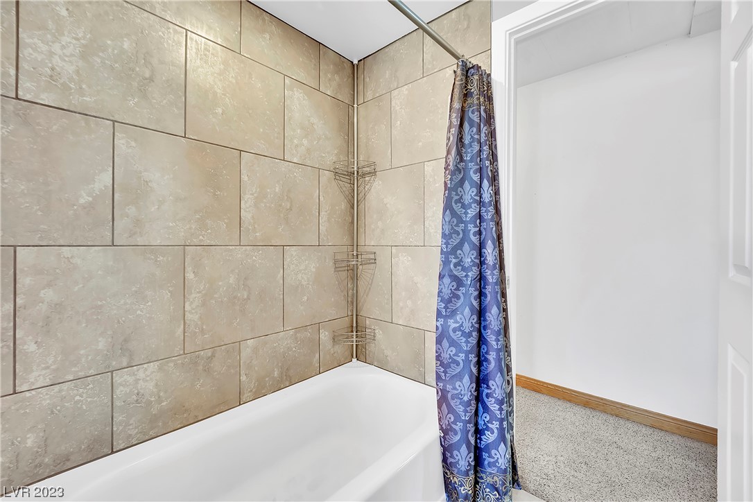 2884 Lassen Court