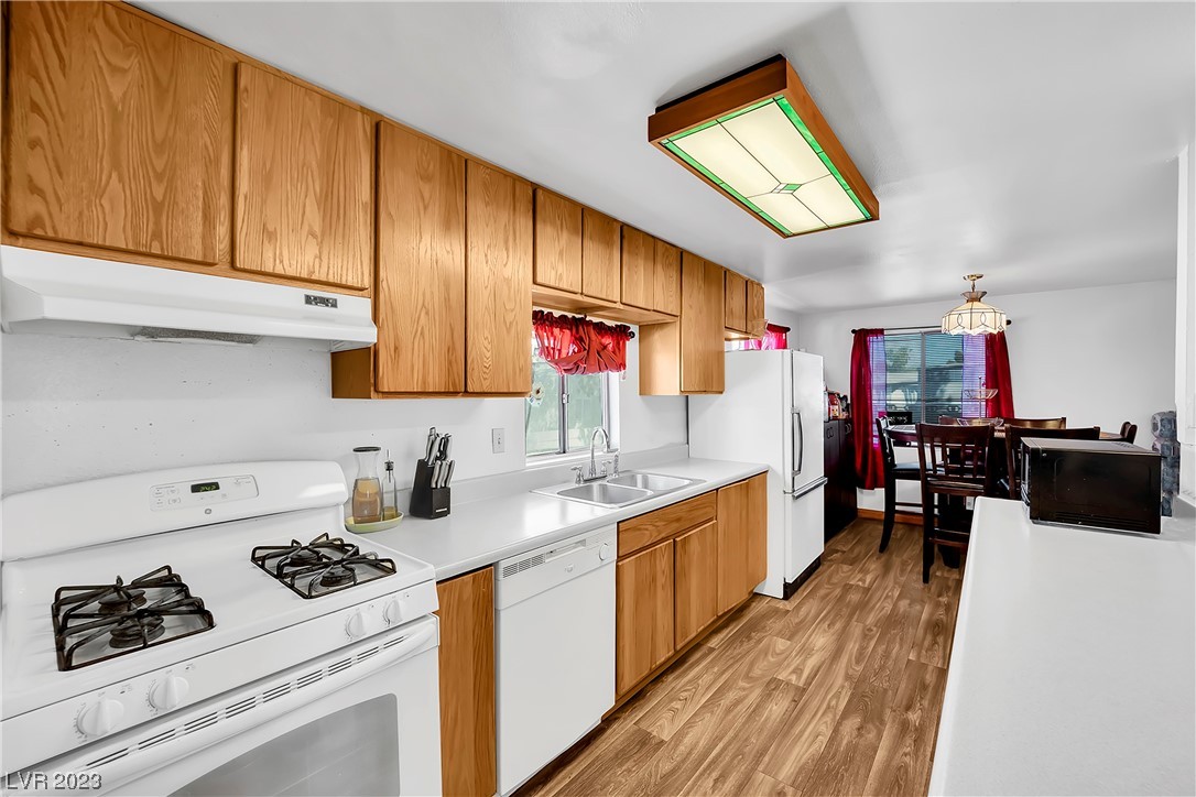 2884 Lassen Court