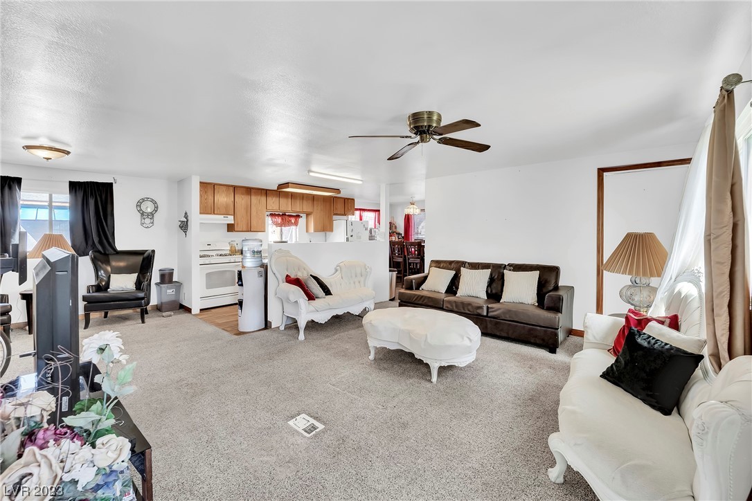 2884 Lassen Court