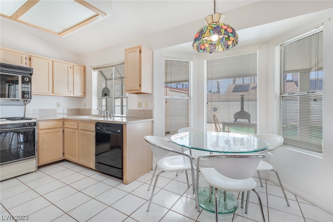 2612 Island Brook Drive