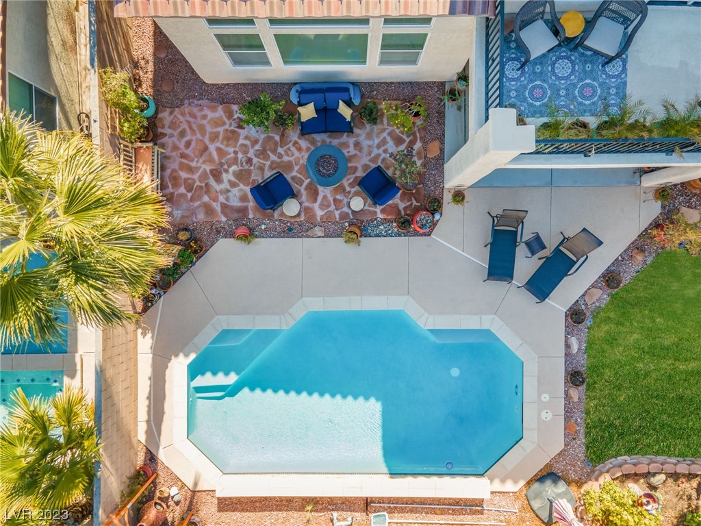 9408 Arcadia Woods Court