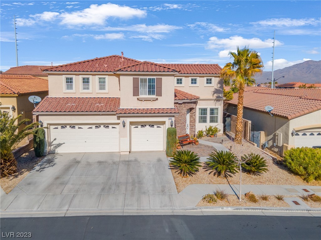 9408 Arcadia Woods Court