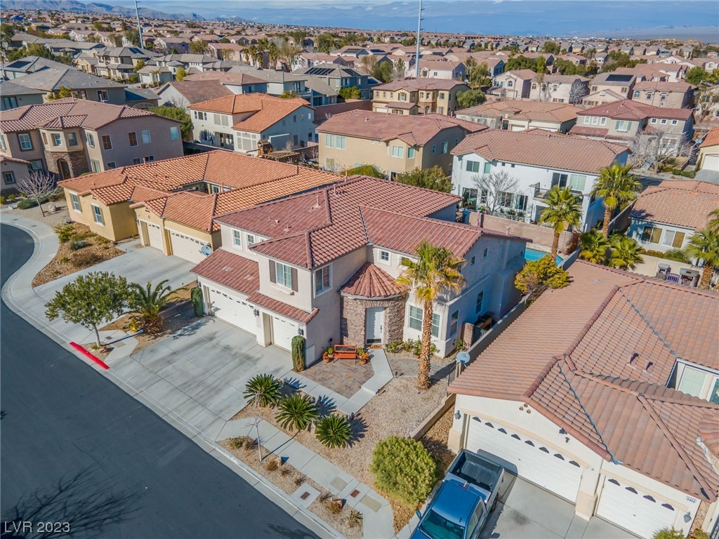 9408 Arcadia Woods Court