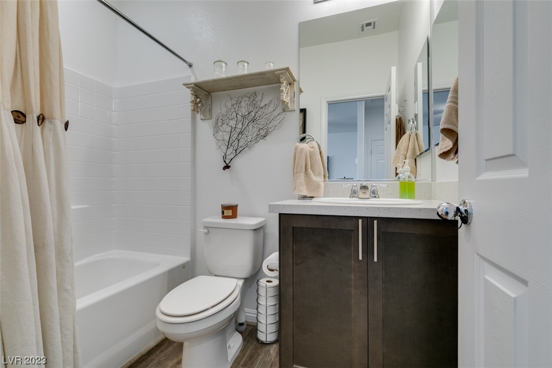 1271 Raritan Place